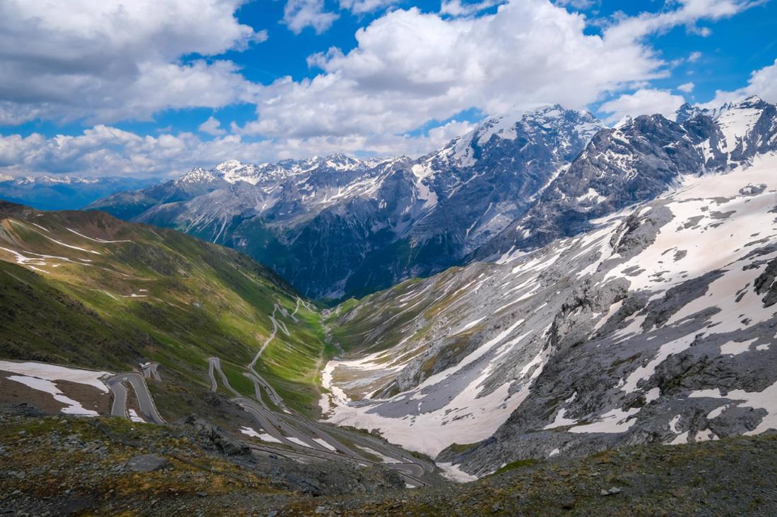 Atemberaubendes Bergpanorama am Stilfserjoch in Italien.