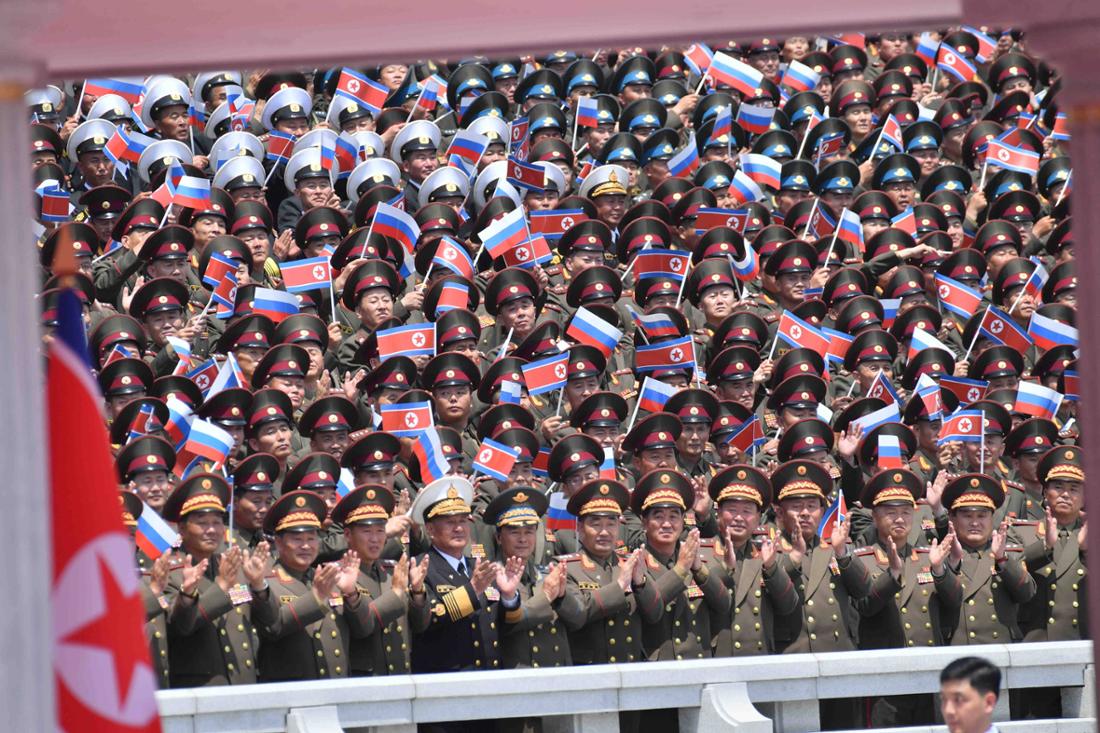 Zeremonie zum offiziellen Treffen zwischen Wladimir Putin und Kim Jong-un auf dem Kim-Il-Sung-Platz im Juni. (Archivfoto)