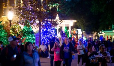 What's new at Smoky Mountain holiday fest