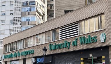 University of Wales logo spotted in València