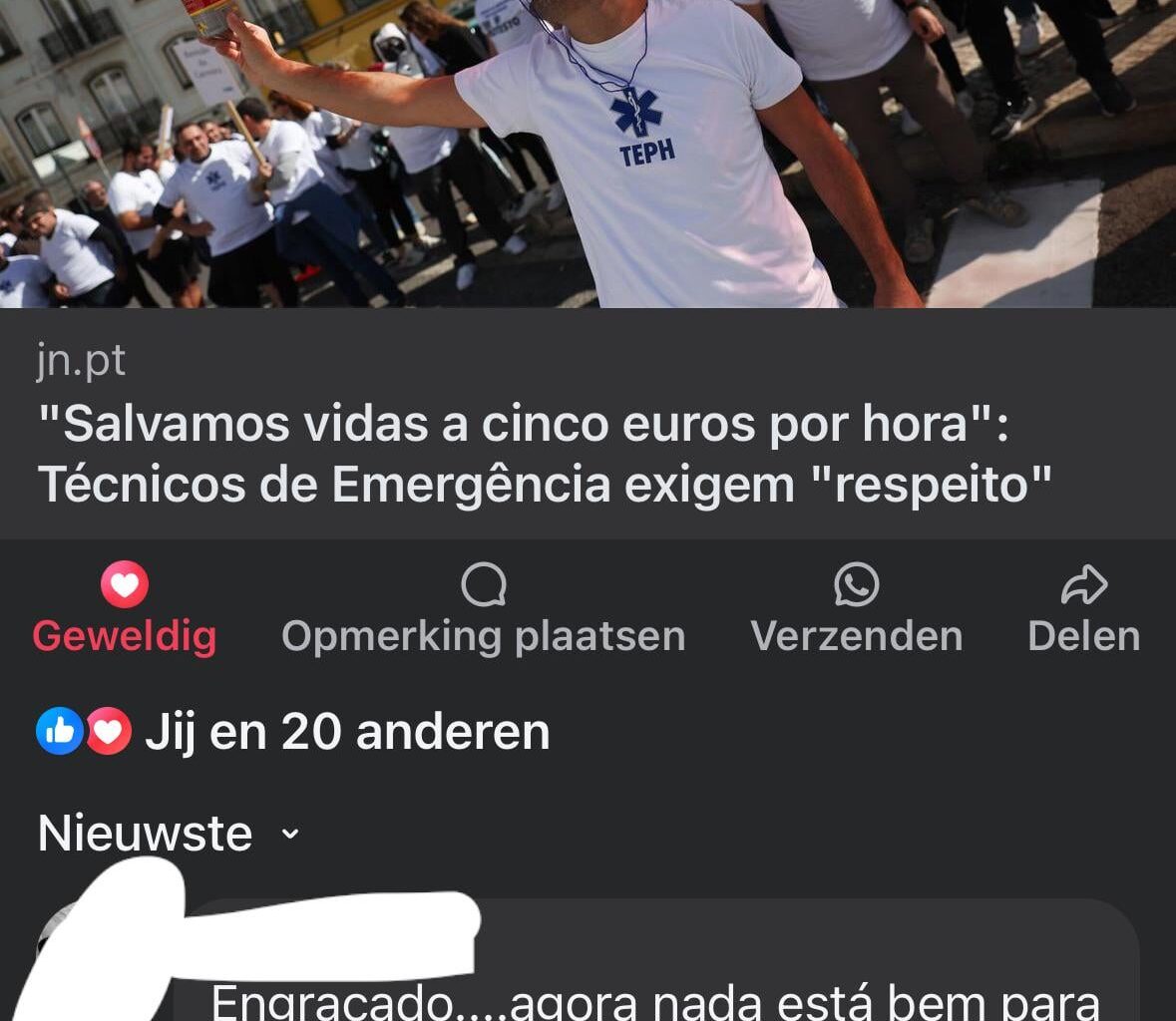 Às vezes pergunto-me porque é que ainda tenho redes sociais...