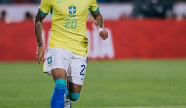 Tonight, Ederson and Savinho played for Brazil in a 1-2 win over Chile in the WC qualifiers, with the latter picking up an assist 🇧🇷💫