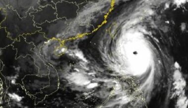 Taiwan issues warning as Typhoon Kong-rey nears