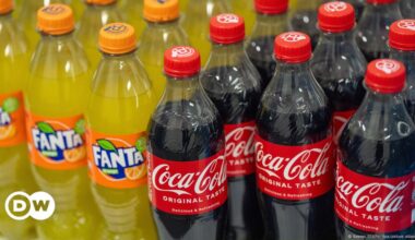 Coca-Cola recalls 28 million bottles in Austria – DW – 10/24/2024