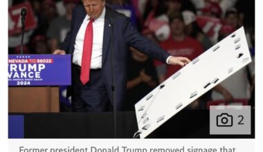 “Isn’t it nice to have a guy that doesn’t need a teleprompter”, Trump asked supporters moments after fixing his teleprompter.