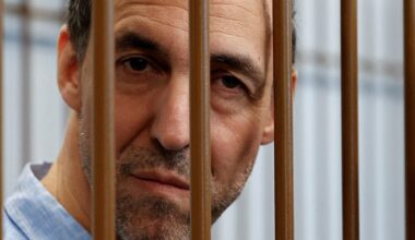 Russie : le Français Laurent Vinatier condamné à trois ans de prison