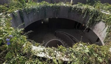 A Brutalist Aquarium in Mexico Imagines the Future After Climate Change