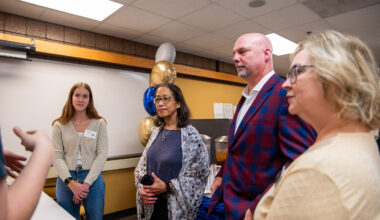 Science Learning Center Hosts Open House to Celebrate Award