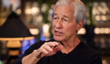 Jamie Dimon would reportedly consider joining a Kamala Harris administration