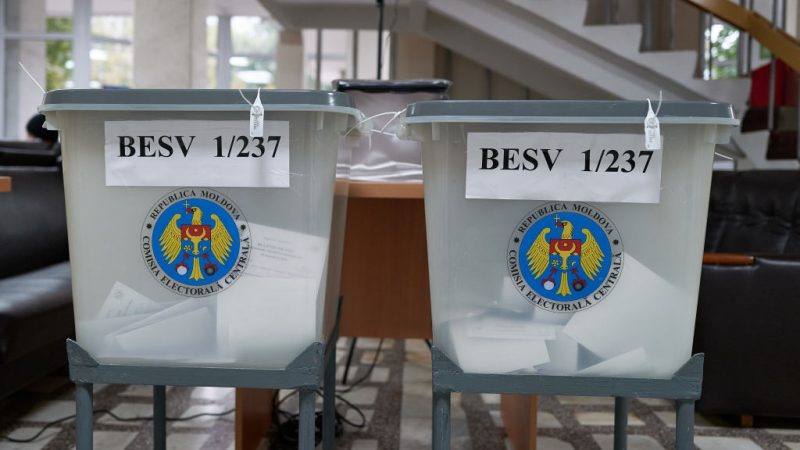 Moldova EU referendum result viewed as a victory in Bucharest – Euractiv