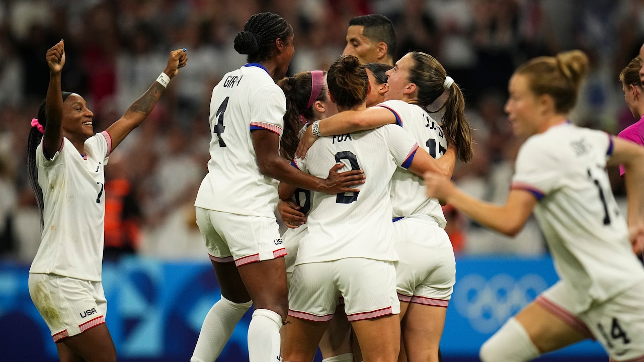 Watch USWNT vs. Iceland international friendly free live stream