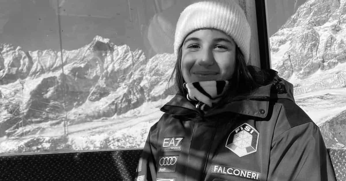 Italian Ski Racer Killed in Training at Schnalstal Glacier/Val Senales, Italy