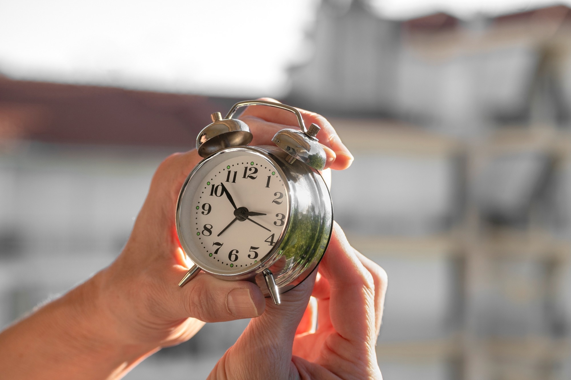 Study: The British Sleep Society position statement on Daylight Saving Time in the UK. Image Credit: conzorb/Shutterstock.com