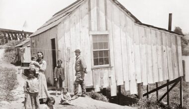 Focal Point | Italian fishing village at Capitola Wharf in the 1880s – Santa Cruz Sentinel