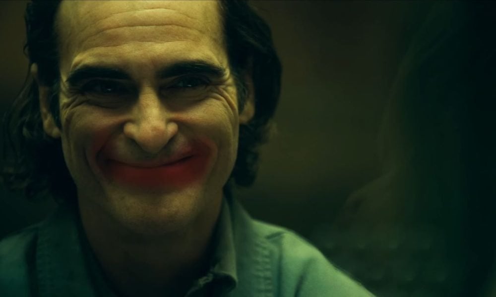 Μαζικές αποχωρήσεις από το Joker 2 όταν οι θεατές αντιλαμβάνονται ένα στοιχείο που δεν γνώριζαν για την ταινία - Την ίδια στιγμή, το φιλμ καταγράφει ντροπιαστική αποτυχία σε σχέση με την πρώτη ταινία.