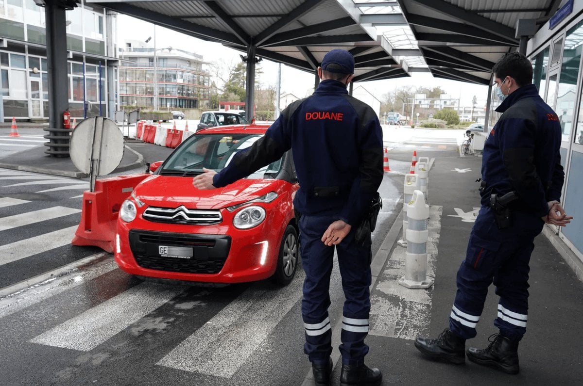 France to reintroduce border controls with the confederation