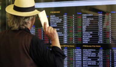 &copy; Reuters.  Italy stocks lower at close of trade; Investing.com Italy 40 down 1.18%