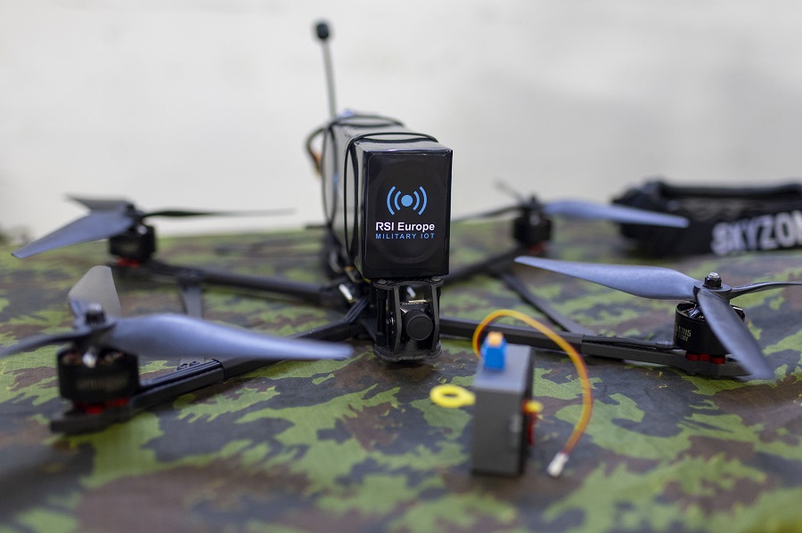 Lithuanian drone manufacturer RSI Europe has delivered the first batch of FPV drones, named Shpak supplied under the Defence Resource Agency procurement conducted in August.