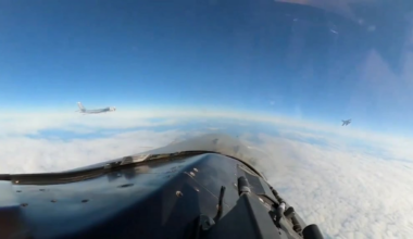 A Russian Su-35S nearly collides with an American F-16 during a routine intercept of a Russian Tu-95 bomber off the coast of Alaska, POV from the F-16 cockpit [23.09.2024]