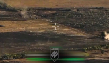 Tank from the 3rd assault brigade takes out two Russian bmp's from close range