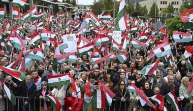 Manifestation monstre à Budapest contre la mainmise du gouvernement hongrois sur les médias