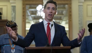 Josh Hawley dealt a blow as Missouri's biggest newspaper endorses rival