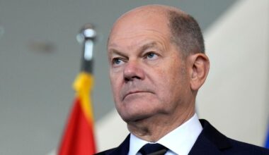 Olaf Scholz droht in SPD-Fraktion indirekt mit Vertrauensfrage