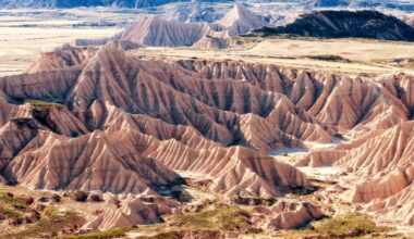 Una de las rutas más impresionantes de España: recorre un parque natural semidesértico que parece de otro planeta