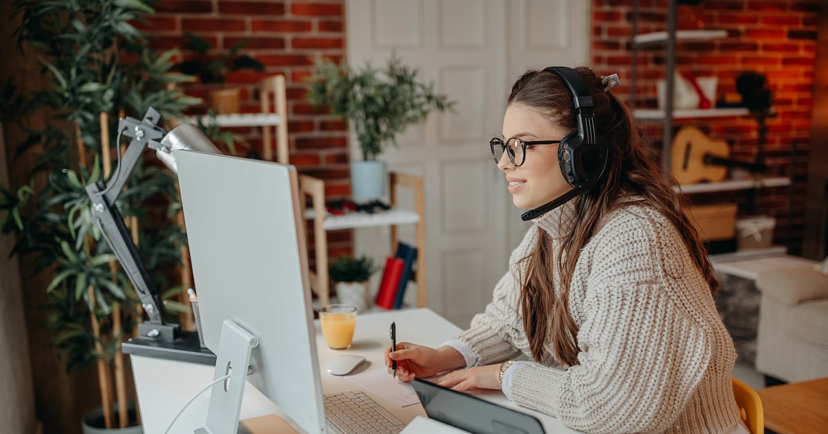 Number of remote job vacancies in Ireland slumps – The Irish Times