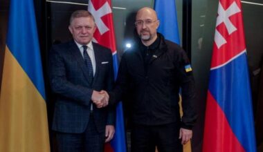 Ukraine will not renew its gas transit agreement with Russia after the contract expires at the end of 2024, Ukrainian Prime Minister Denis Shmygal told Slovak Prime Minister Robert Fiсo during a meeting  "Ukraine's strategic goal is to impose sanctions on the Russian gas molecule, to deprive th...