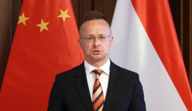 Szijjártó Péter: von der Leyen vitte Európát bele egy vesztes háborúba