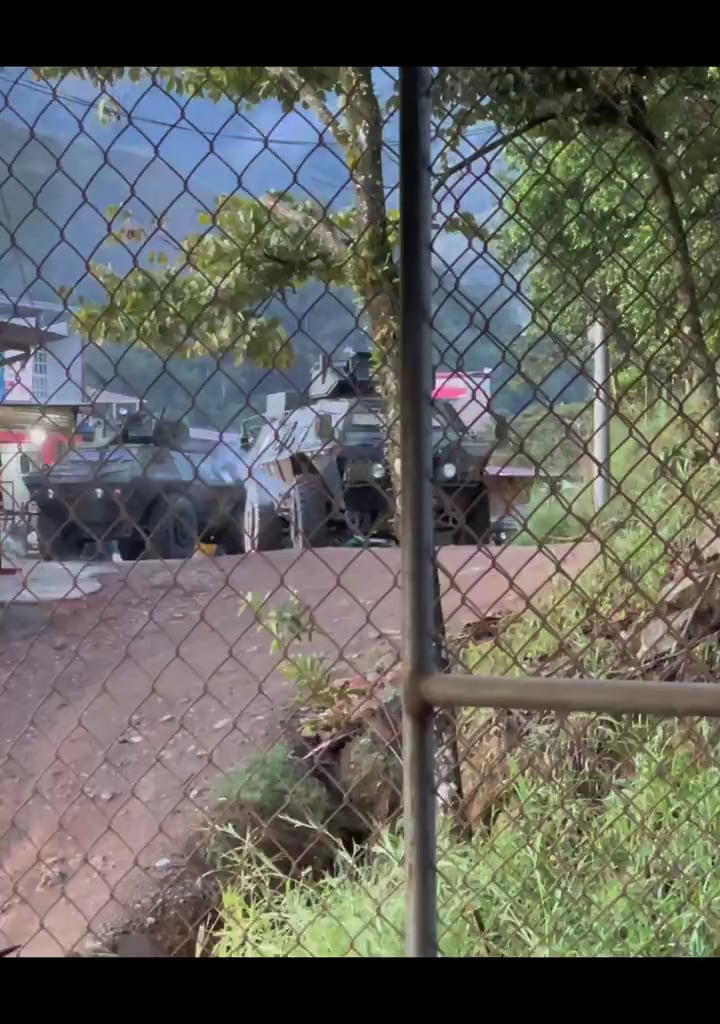 Colombian Army M117 hit by small arms fire in "plateado cauca" 12 oct 2024