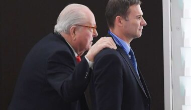 Jean-Marie Le Pen filmé chantant avec un groupe néonazi, Marine Le Pen porte plainte