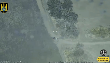 Ukrainian kamikaze drone destroys a loaded Russian BM-21 Grad by Pokrovsk. Published 2 October 2024