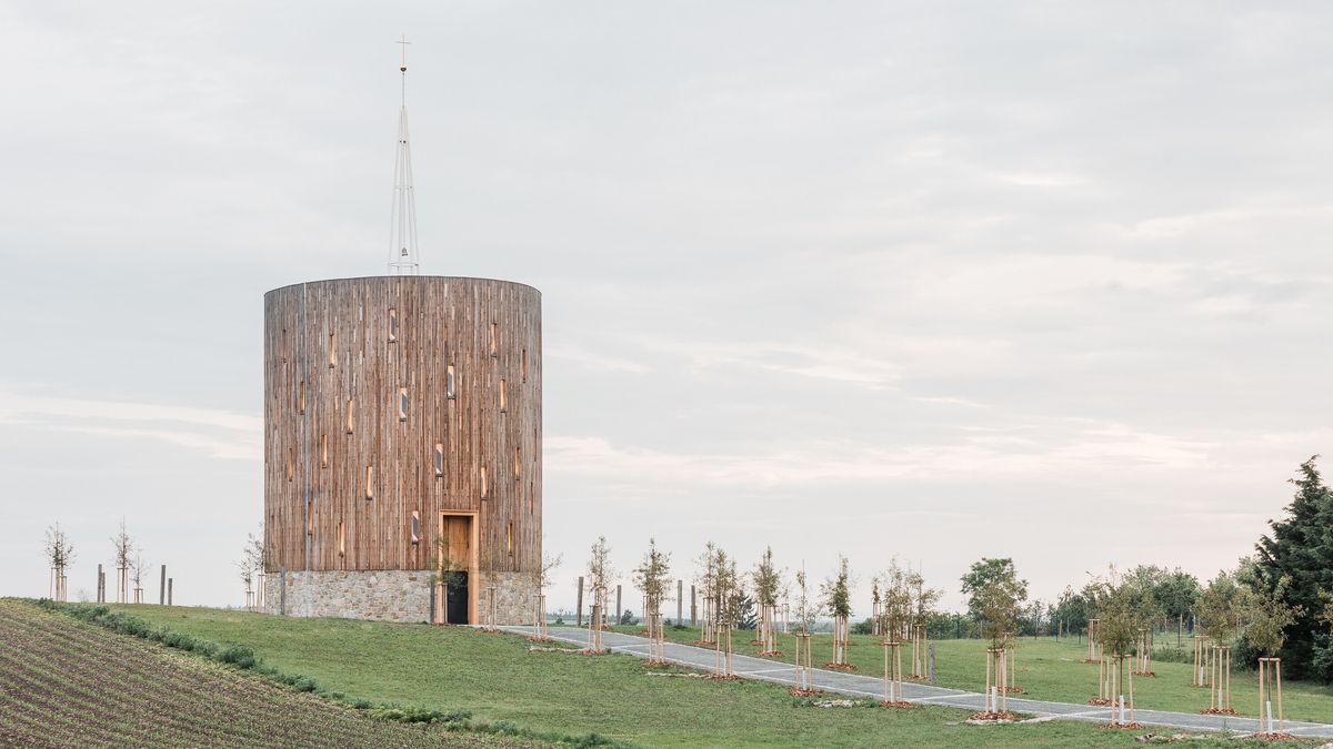 Our Lady of Sorrows Chapel completes in the Czech Republic