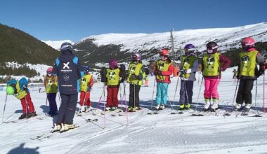 L'ús de la tortuga, obligatori pels alumnes d'esquí escolar