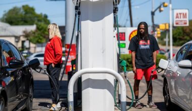 Trump says gas should be $1.87 a gallon. Here’s what that would mean. “Nothing Trump says will get gasoline prices below $2 a gallon. But if it is done, it’s going to demolish the U.S. oil and gas industry and infrastructure.” Gas did not, in fact, cost $1.87 a gallon when Trump left office.