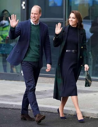 William and Kate colour coordinating outfits