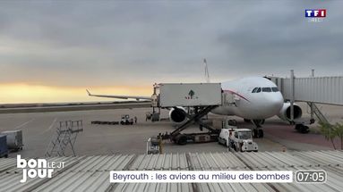 Beyrouth : les avions au milieu des bombes