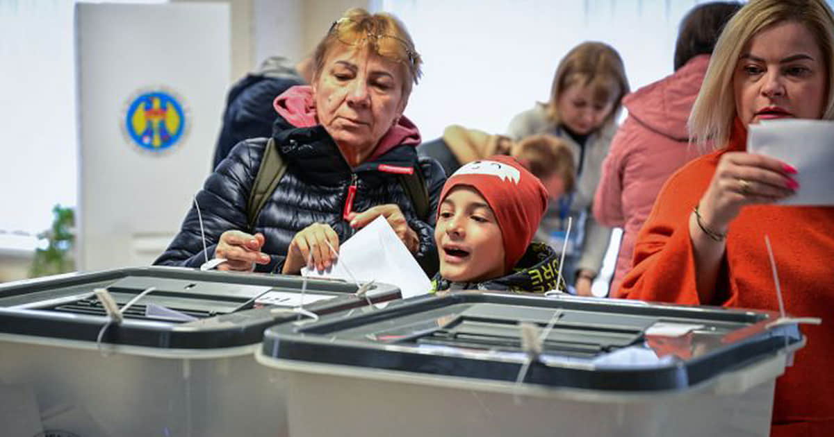 Mass voter bribery and other election surprises in Moldova – an international observer perspective