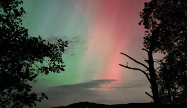 Aurora from Loch Lomond last night.