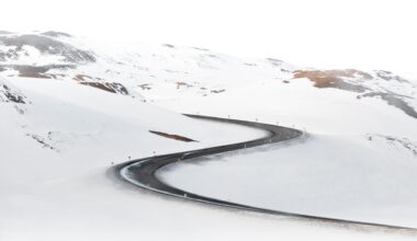 Driving in Iceland in January: What To Expect