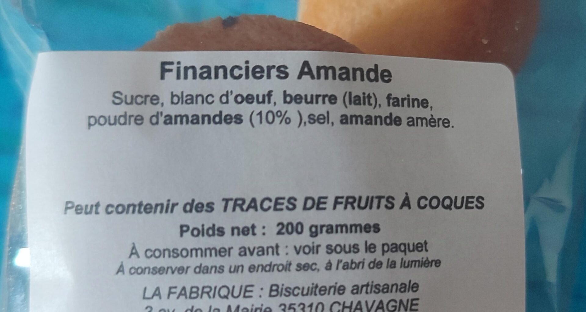 nonnnn qui a osé mettre des potentielles traces de fruits à coque dans mes financiers à l'amande ??