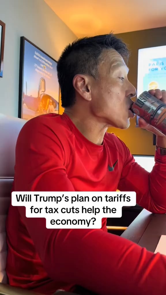 Explanation of Trump tariffs with T-shirts as an example