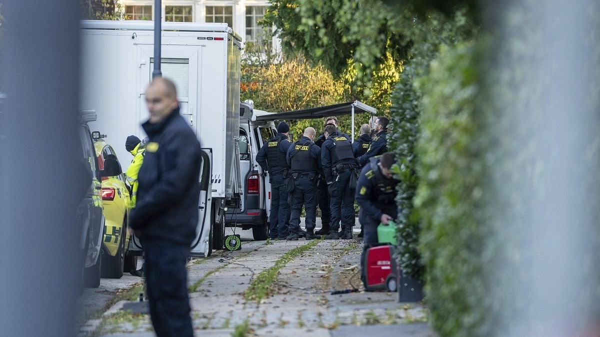 Deux adolescents suédois arrêtés à Copenhague suite aux explosions à l'ambassade d'Israël