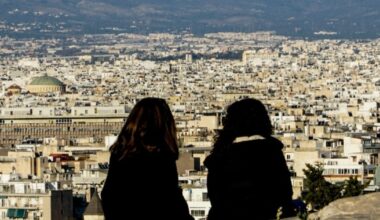 Με σωματική ή συναισθηματική δυσφορία ένας στους έξι Έλληνες της Gen Z και των Millennials