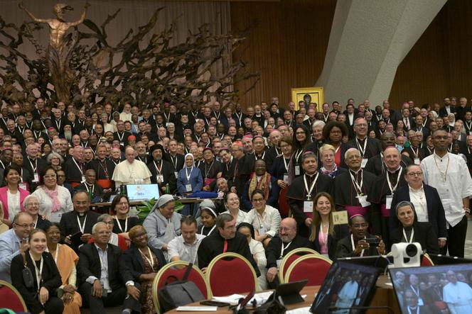 Lors de l’Assemblée générale du synode sur l’avenir de l’Eglise, au Vatican, le 26 octobre 2024.