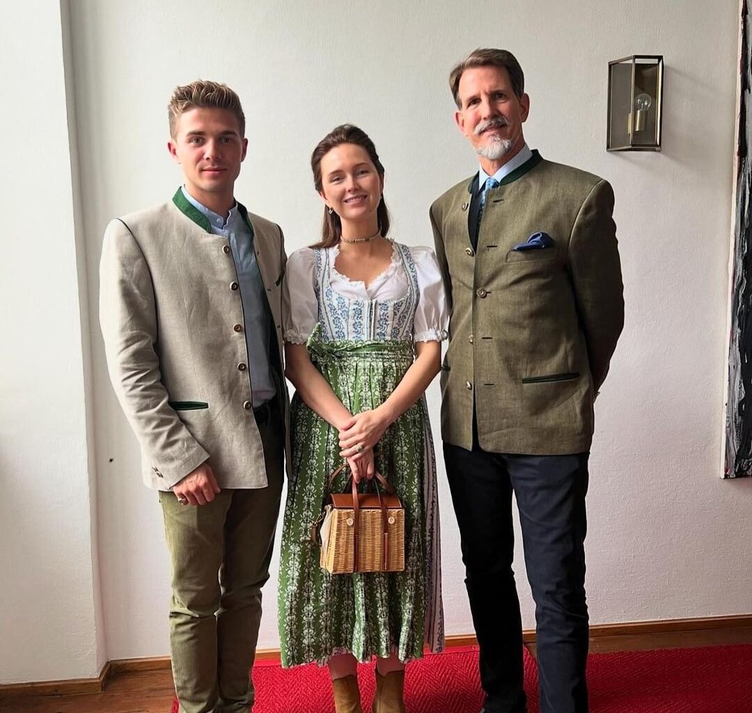 Deposed Royals: Crown Prince Pavlos of Greece and his son Prince Achileas-Andreas visited Prince Ludwig and Sophie of Bavaria and went to Oktoberfest