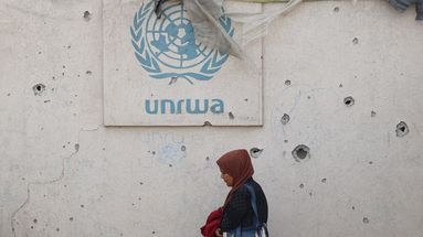 Israël vote une loi interdisant les activités de l'Unrwa, suscitant un tollé international