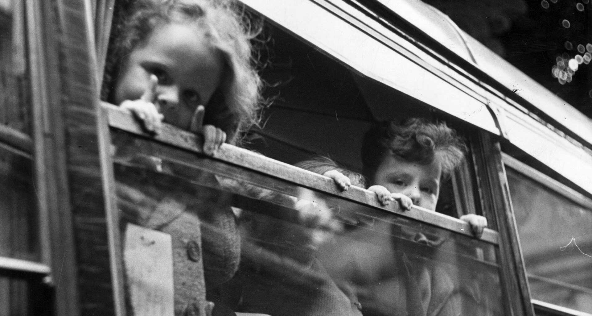 How England Evacuated London's Children Ahead of World War II